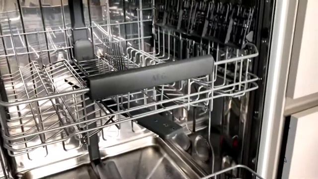 AEG FSB53627P QuickSelect Dishwasher смотреть онлайн