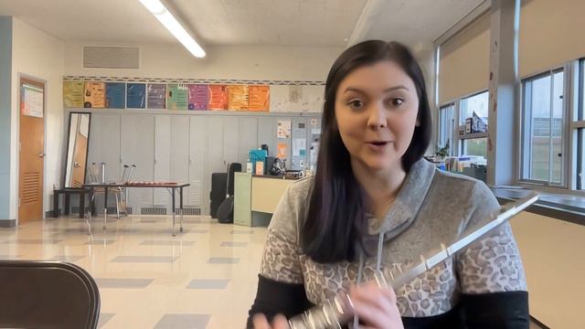 Hot Cross Buns Bass Line on Flute Bb Do смотреть онлайн