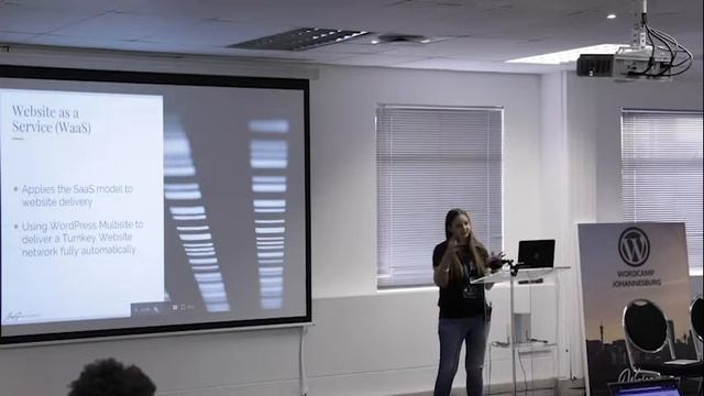 Anchen le Roux: New ways of working with clients смотреть онлайн