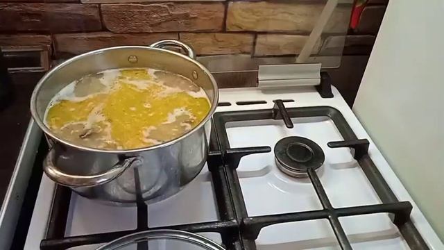 ПОСТНЫЙ ГОРОХОВЫЙ СУП С ГРИБАМИ... легкий, наваристый и вкусный. смотреть онлайн