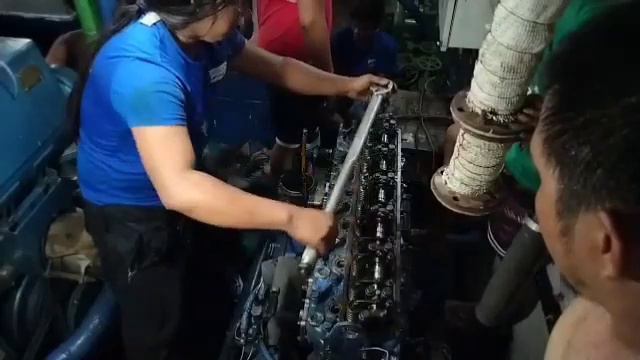 paano mag torque ng 6 Cylinder diesel engine at sequence nito for beginners guide смотреть онлайн