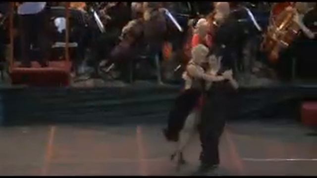 ORQUESTA SINFÓNICA DE AVELLANEDA. Bien Porteña. E. Alessio. Dir: Hugo Mazzeo смотреть онлайн