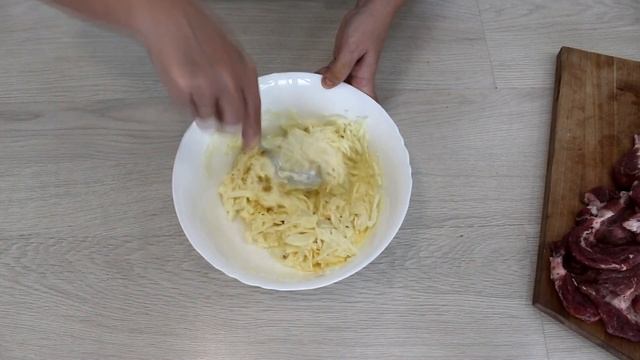 Мясо по-французски | ЛУЧШИЙ рецепт | Главное блюдо на ПРАЗДНИЧНЫЙ стол смотреть онлайн