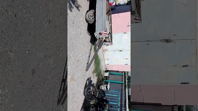 Пытаюсь заехать на прицеп