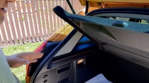 Что я сделал на Lada XRAY Cross, что бы не гремели полки багажника.