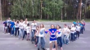 Флешмоб к Дню России 12 июня 2016