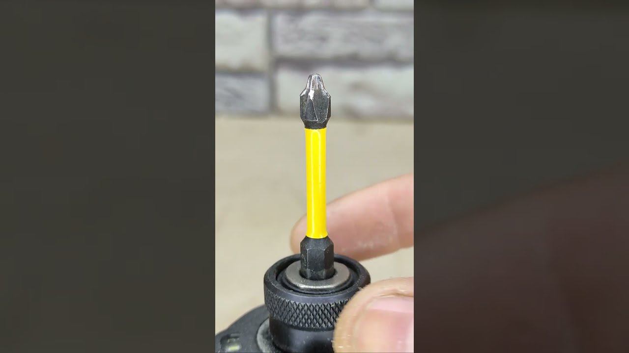 Секрет опытных мастеров! Как можно применить испорченную биту для шуруповерта? #shorts смотреть онлайн