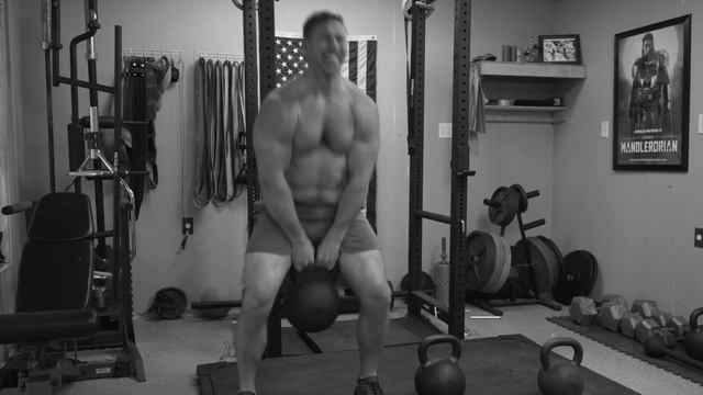 Тяжёлая тренировка ног одной гирей смотреть онлайн