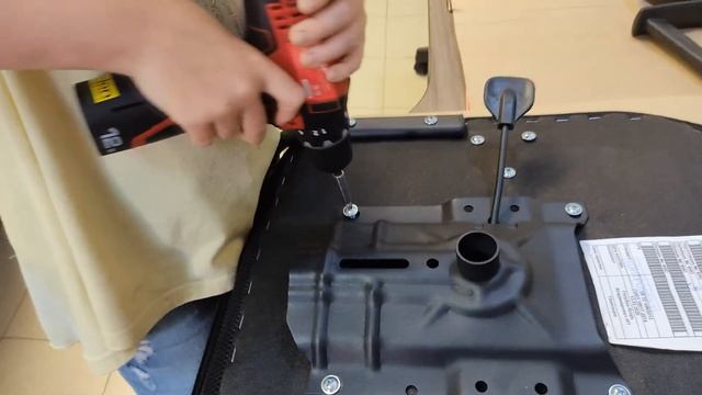 Офисное кресло ФОРУМ AV 219. Сборка и обзор. смотреть онлайн