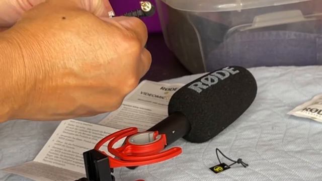 WATCH THIS before you get the RODE VIDEOMIC II ! смотреть онлайн