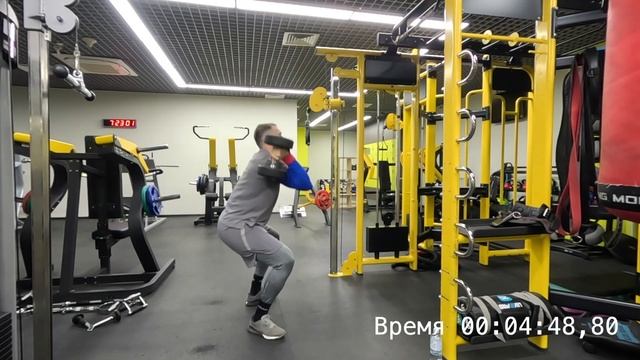 Тренировка на выезде. Трастеры и подтягивания! понедельник 5 июня смотреть онлайн