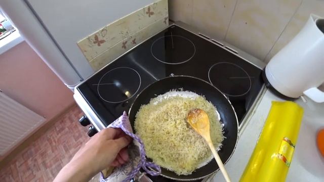 Куриные бедра с рисом, в духовке. #stayhome #курица #готовим смотреть онлайн