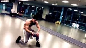 NILETTO танцует под песню всё равно буду в тебе