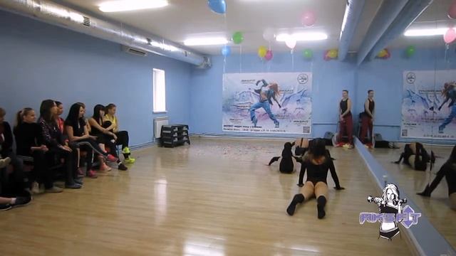 АКСФИТ г.Аксай Стриппластика тренер Вероника смотреть онлайн