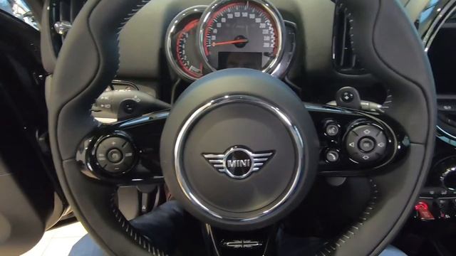 ?? Презентация обновленного MINI Countryman F60 JCW 306 л.с. 5,1 сек 0-100 км/ч смотреть онлайн