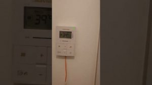 Катёл Навьен Делюкс не держит температуру