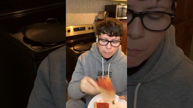COMO CALIENTA LA PIZZA 🍕 - RIVASTAR смотреть онлайн