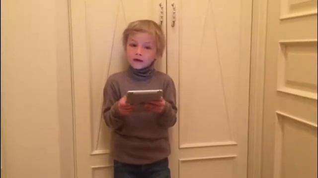 Стихи Роберта Рождественского «Все начинается с любви» смотреть онлайн