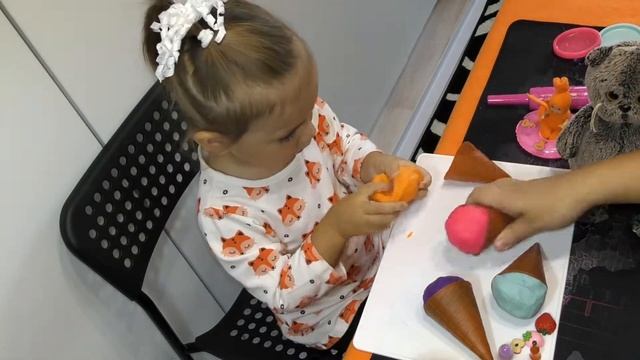 Как слепить мороженое из пластилина Плей до? Весёлая школа с мамой. Играем с котом Басиком смотреть онлайн