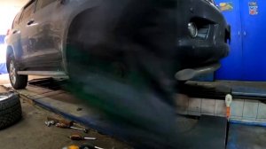 Как поменять шпильки на Land Cruiser Prado 150!!