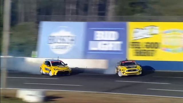CHELSEA DENOFA Winning Runs for the 1st Place | Formula DRIFT 2022 (MONROE), Round 6 смотреть онлайн