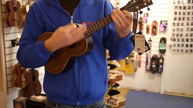 Okole Maluna Kala Bocote Butterfly Tenor Ukulele смотреть онлайн