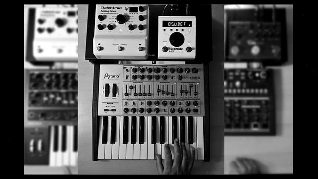 019▶️ Tribute | Sirius (Arturia Minibrute 1&2, Drumbrute Impact, Analog Drive, Bigsky, Timeline, H9 смотреть онлайн