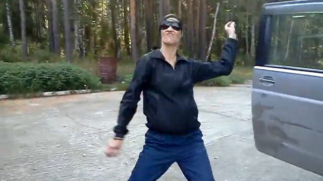 кто это он или она? оно зажигает)))))) смотреть онлайн