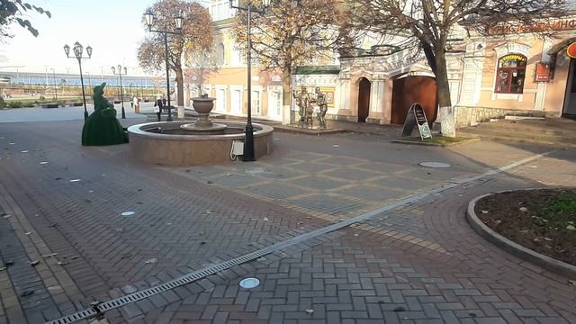 ЧЕБОКСАРЫ АРБАТ, ФОНТАН , ПАМЯТНИК ИЛЬФУ и ПЕТРОВУ смотреть онлайн