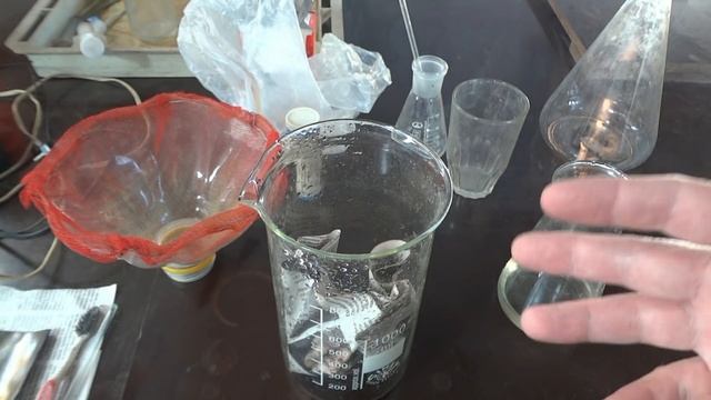 Производство Золота. Металлы - золото из камней смотреть онлайн