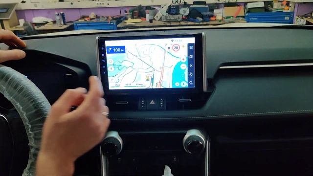 TOYOTA RAV4 2020, штатное головное устройство смотреть онлайн