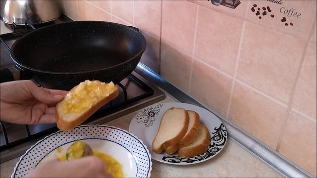 Горячие (жареные) бутерброды с луком. БАБУШКИН РЕЦЕПТ!!! Бутерброды на завтрак за 5 минут смотреть онлайн