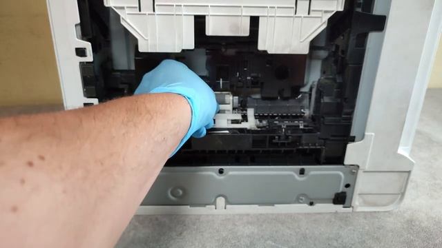 HOW TO REPLACE THE PICKUP ROLLER AND SEPARATION ROLLER ON HP LASERJET M337, M452, M454, M477, M479 смотреть онлайн