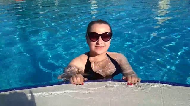 Что нужно делать, чтобы зарабатывать и бесплатно путешествовать? смотреть онлайн