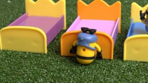 Minions Five Little Monkeys Jumping On The Bed Nursery Rhyme