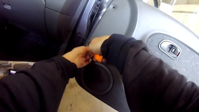 Kia Shuma door panel removal смотреть онлайн