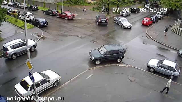 Honda Vs Mercedes смотреть онлайн