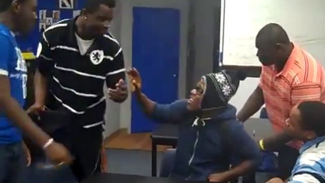 Being Bullied is Never Fun смотреть онлайн
