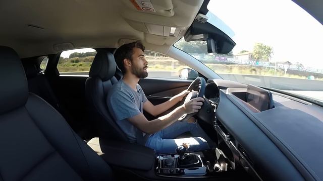 Mazda CX-30 (Skyactiv-X, Skyactiv-D) 2019 | Primera prueba | Review en español | Diariomotor смотреть онлайн