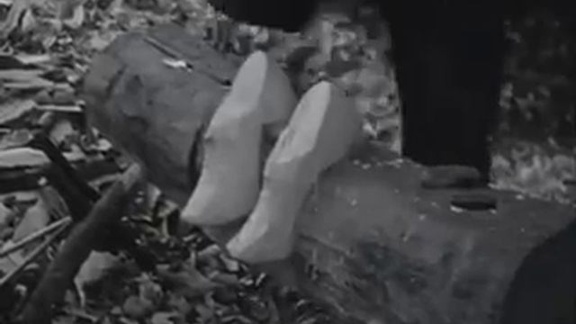 Tahta Ayakkabı Nasıl Yapılır!!!(How to Make Wooden Shoes) смотреть онлайн