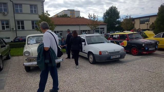 Ретро парад в град Нова Загора - 10.10.2020г. смотреть онлайн
