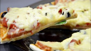 Быстрая пицца в микроволновке.