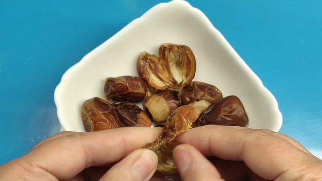 ФИНИК Этот фрукт можно кушать годами... смотреть онлайн