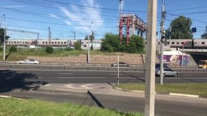 Поезд №183А Мурманск Севастополь проходит виадук Московского пр-та 28.06.2022г
