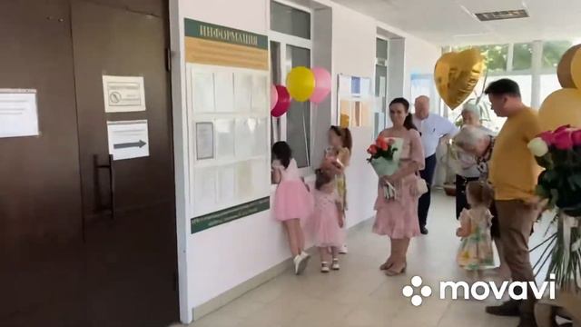 Выписка нашей Амелии смотреть онлайн