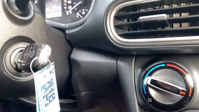 Pre-owned 2020 Hyundai Kona Essential AWD - Heated Seats! смотреть онлайн