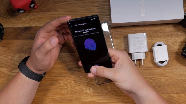 Honor 70 unboxing смотреть онлайн