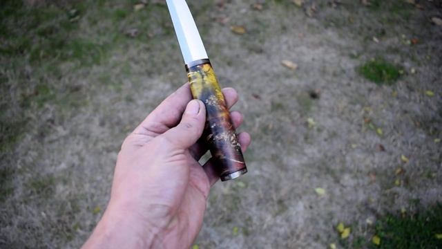 Vanadis 4 Extra, aged brass, G10, stabilized Maple burl. смотреть онлайн