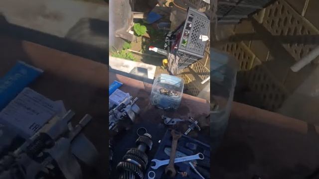 Лифан х60 шум в коробке. Причины и их устранение. Смотрите видео. Будет несколько по всем проблемам смотреть онлайн