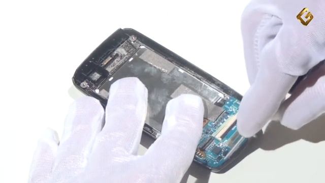Ремонт Samsung D880 Duos - замена дисплейного модуля смотреть онлайн